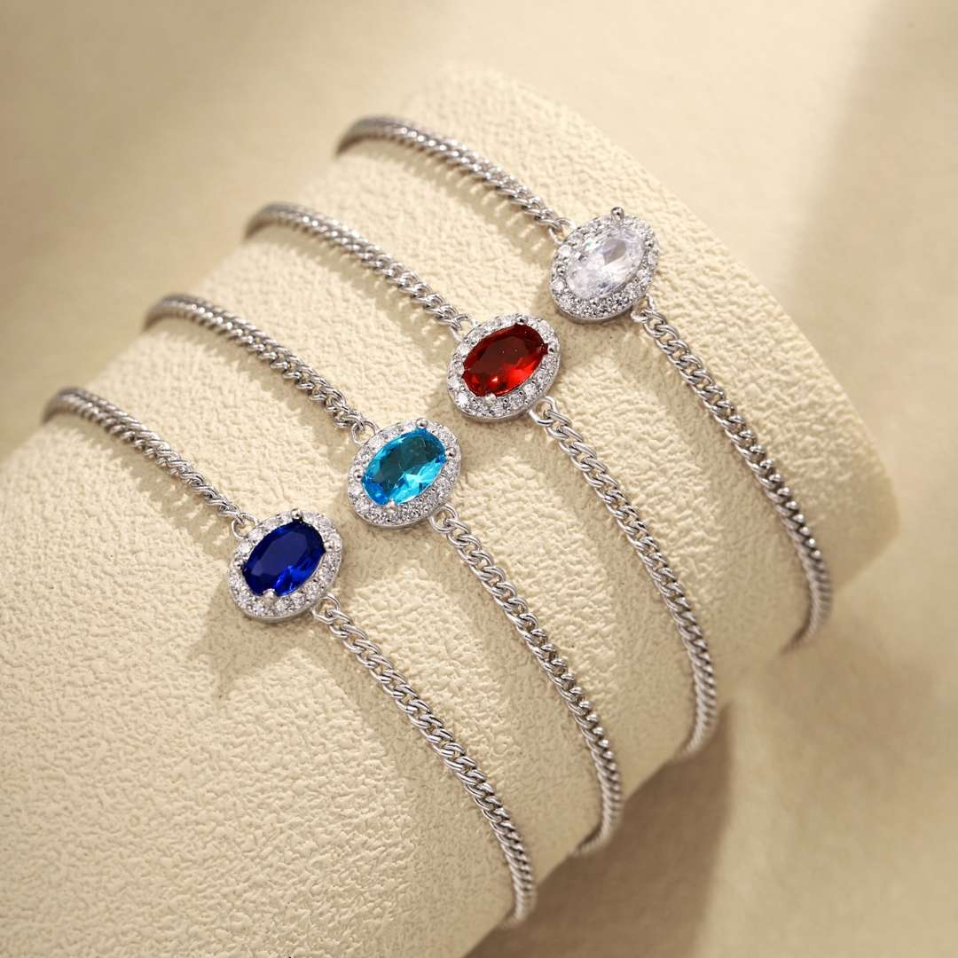[Love's Uplift]Exquisite Oval Shape Bracelet