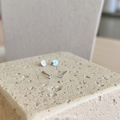 [Love's Uplift]Delicate Solitaire Earrings