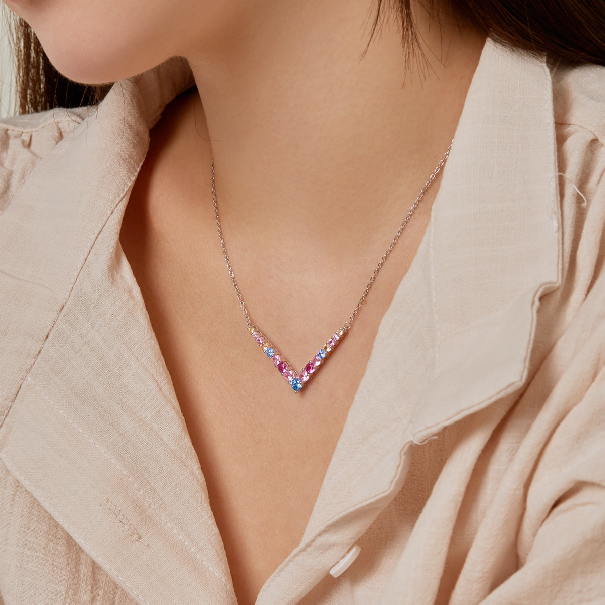[Love's Uplift]Ornate Round Cut Necklace