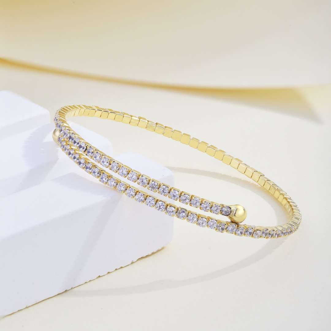[Love's Uplift]Row of Diamonds Round Fashion Bracelet