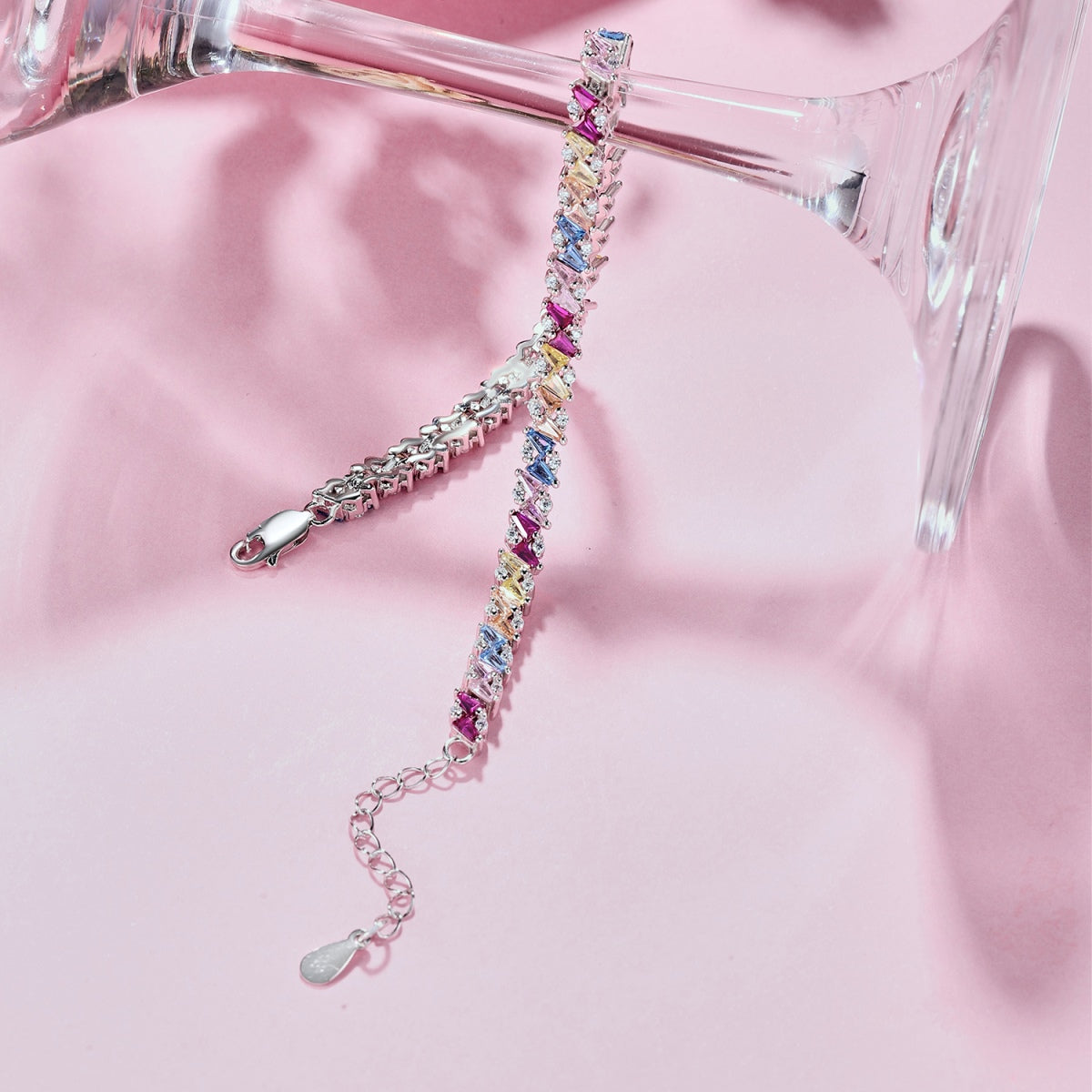 [Love's Uplift]Ornate Sparkling Multi Cut Party Bracelet