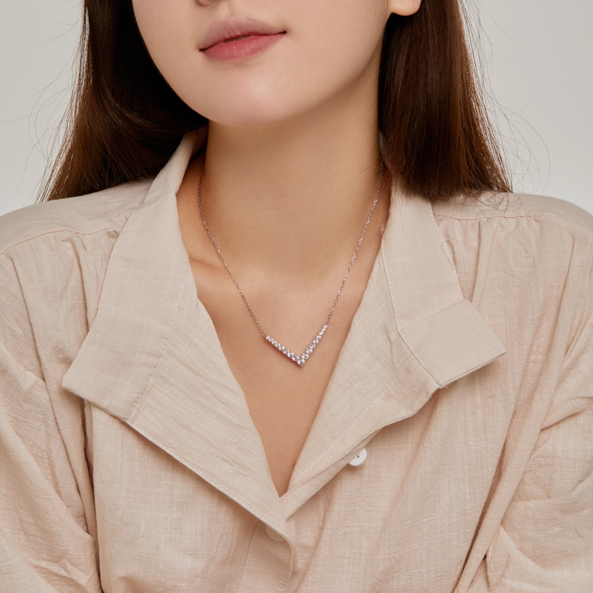 [Love's Uplift]Ornate Round Cut Necklace