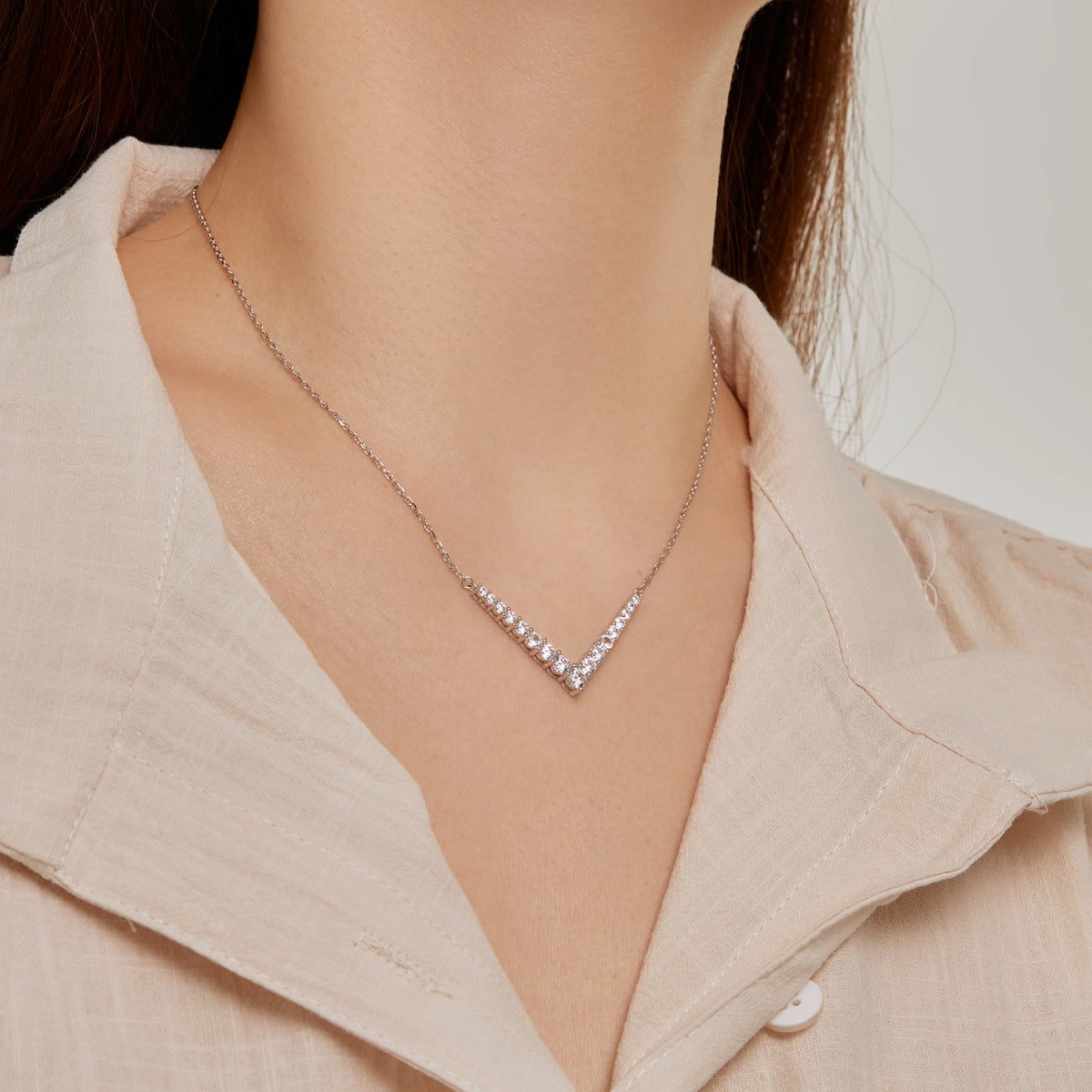[Love's Uplift]Ornate Round Cut Necklace