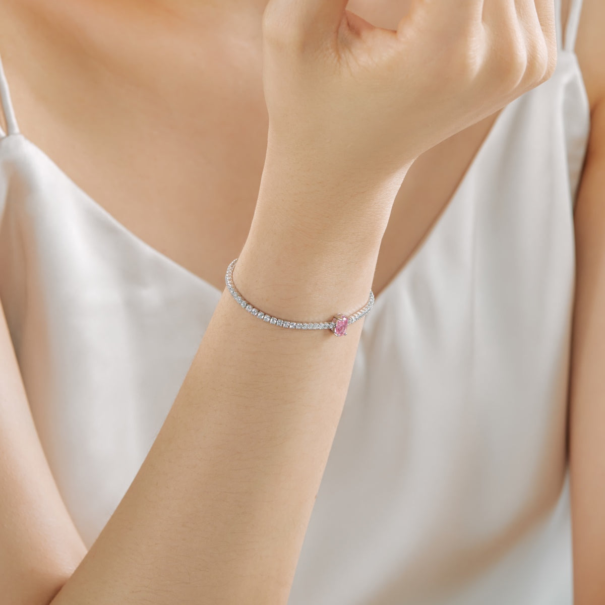 [Love's Uplift]0.75 Carat Exquisite Oval Cut Daily Bracelet