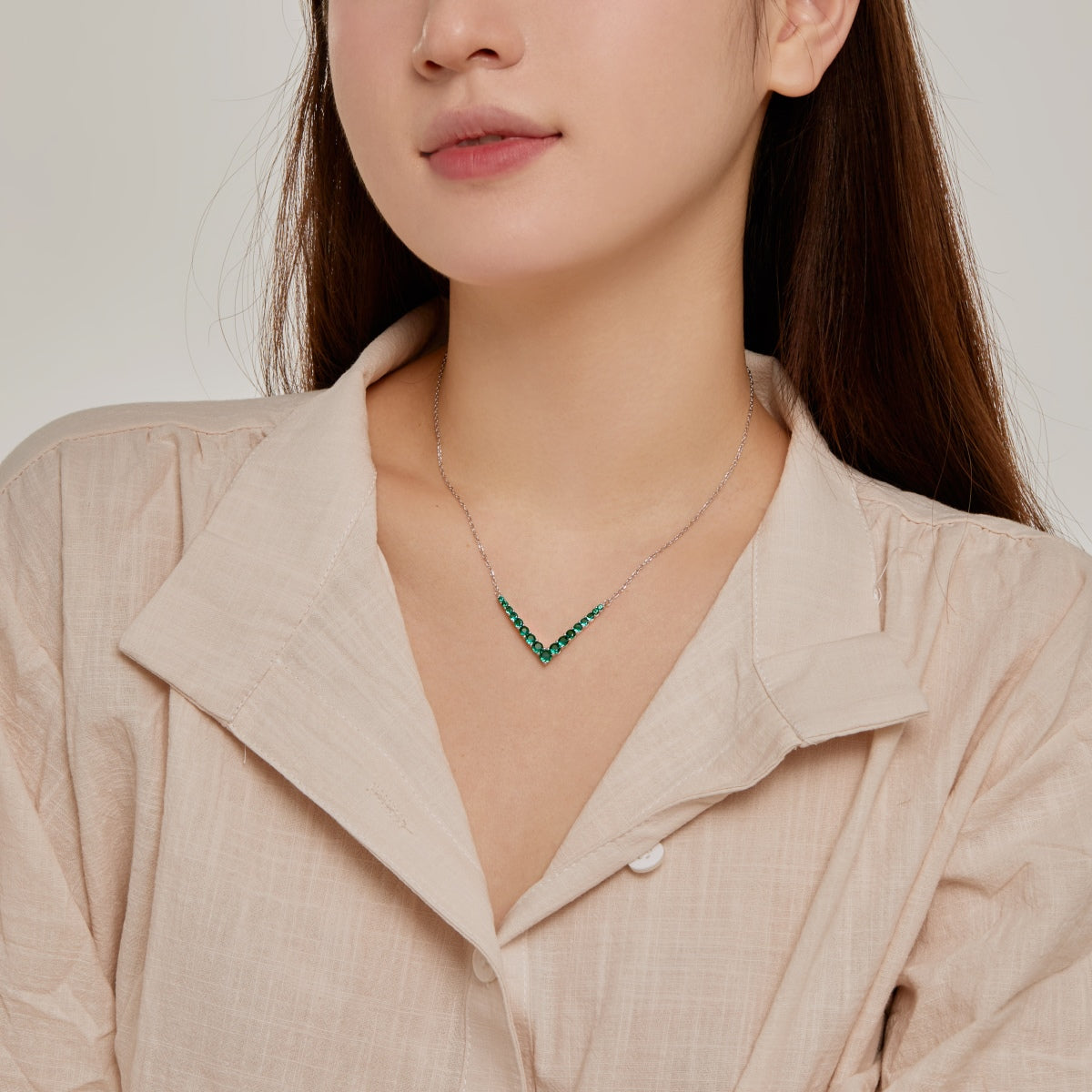 [Love's Uplift]Ornate Round Cut Necklace