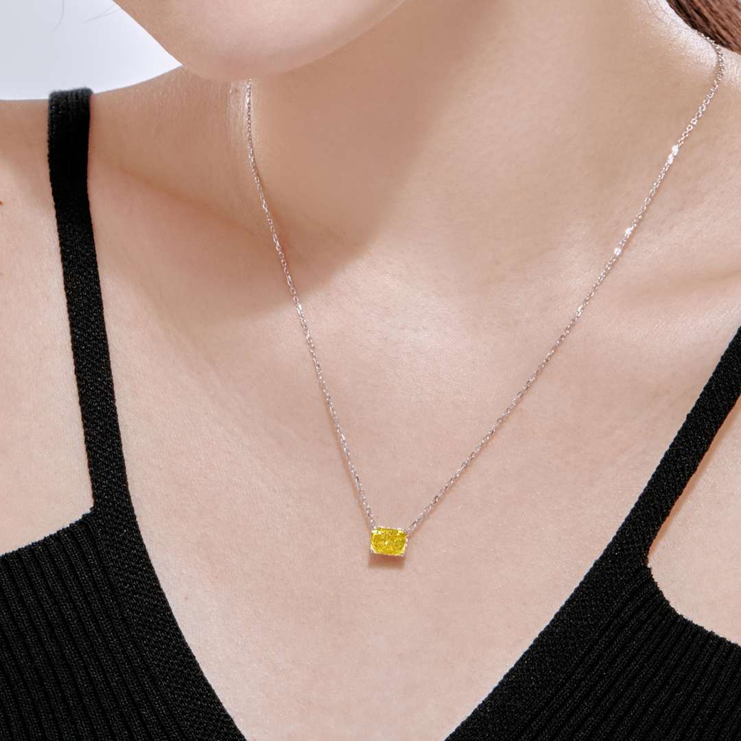 [Love's Uplift]Luxurious Square Shape Colorful Necalack
