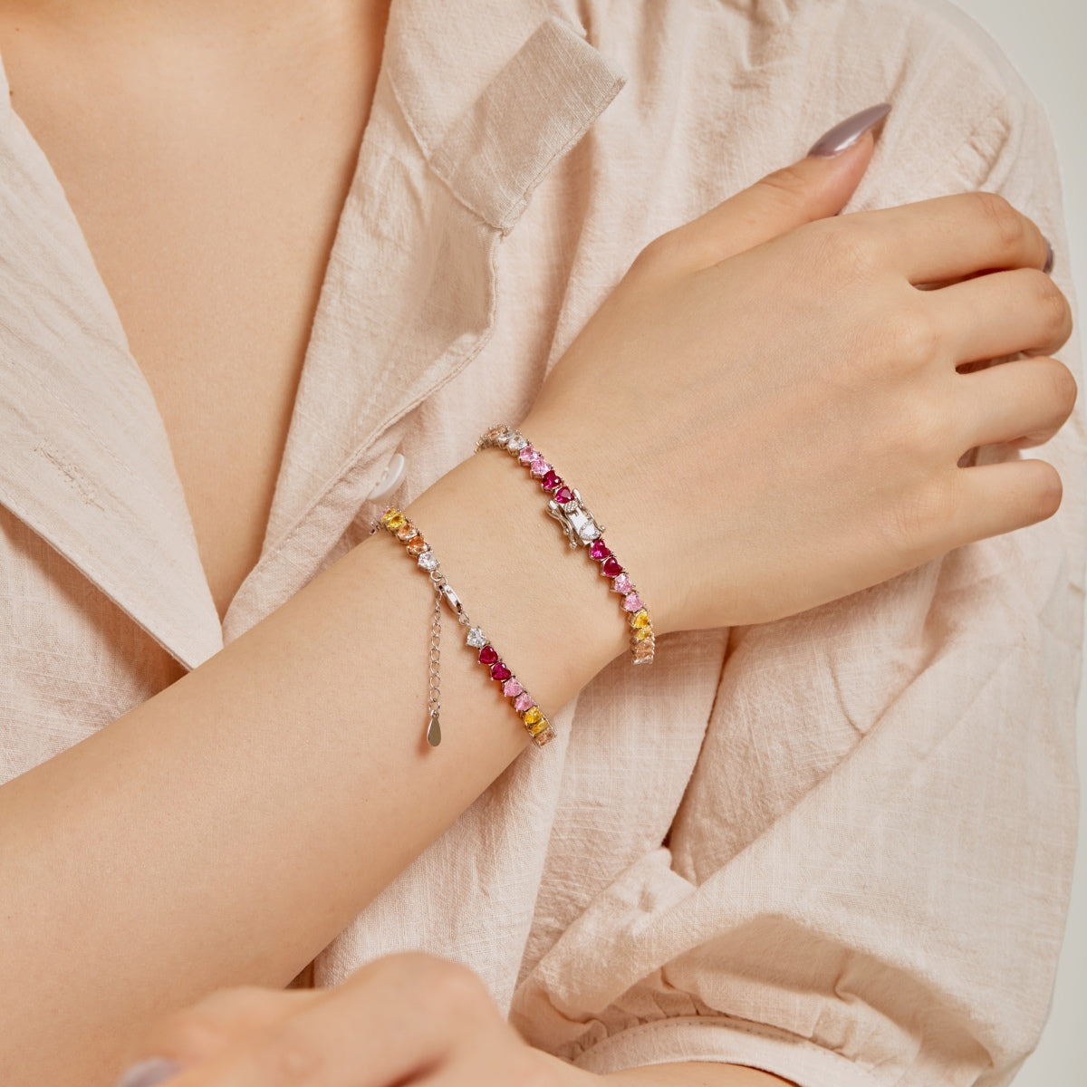 [Love's Uplift]Luxurious Colorful Romantic Heart Shape Lover Bracelet