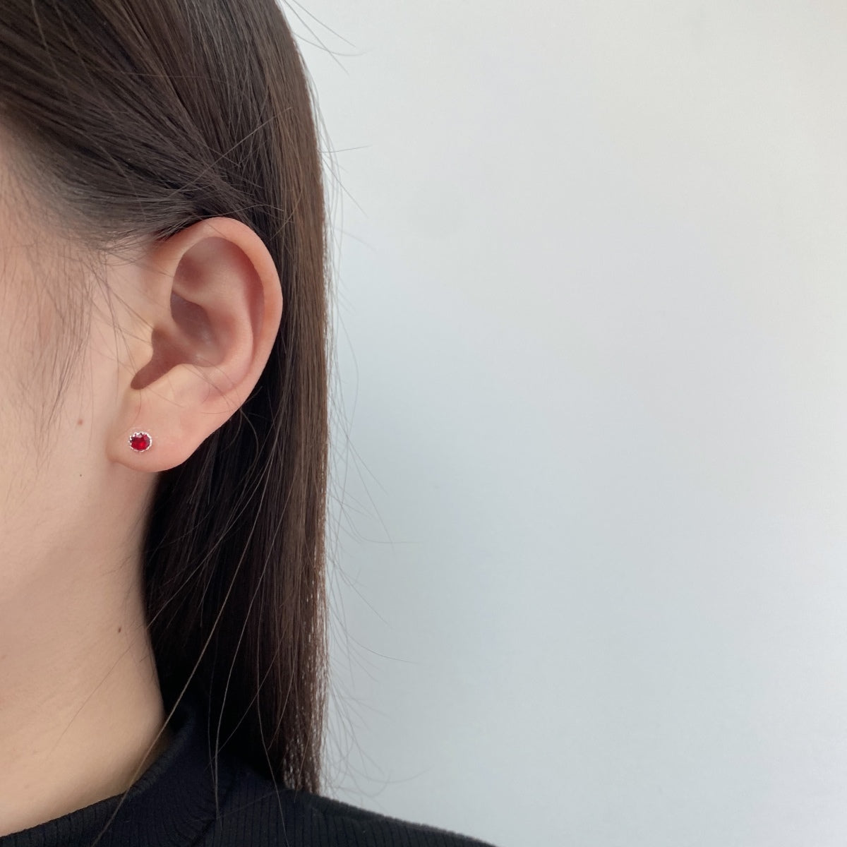 [Love's Uplift]Sparkling Colorful Round Shape Earrings