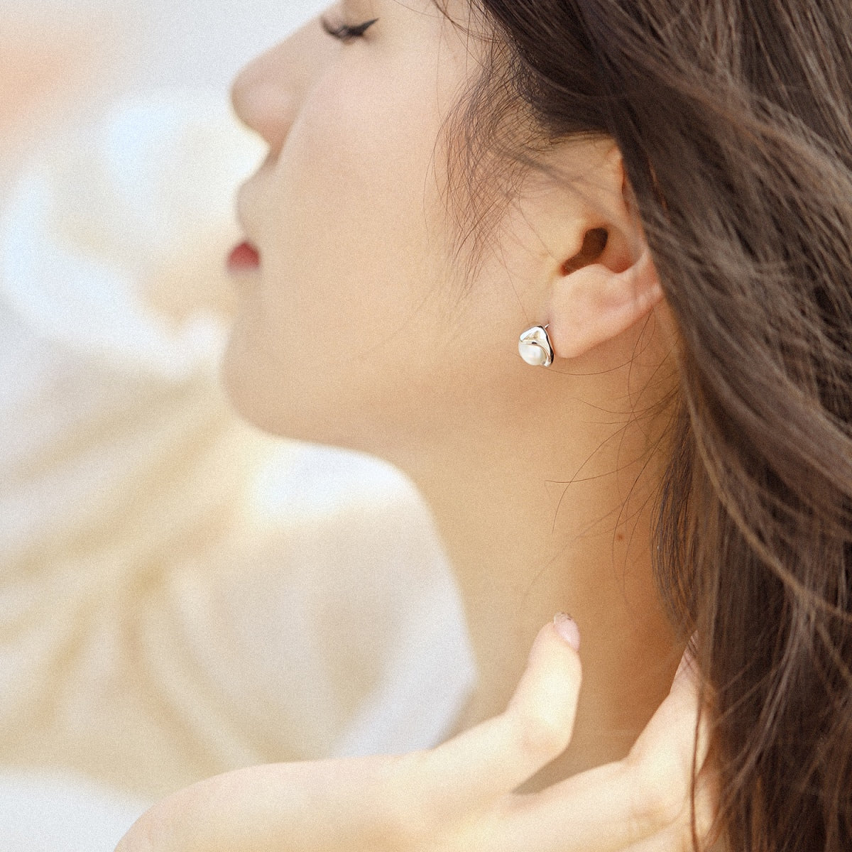 [Love's Uplift]Dainty Bread Pearl Earrings