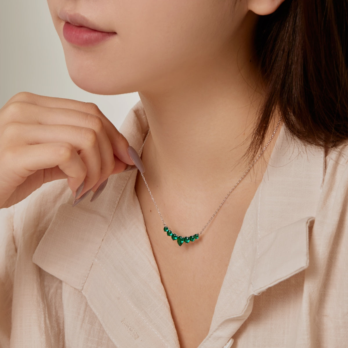 [Love's Uplift]Dainty Colorful Heart Necklace