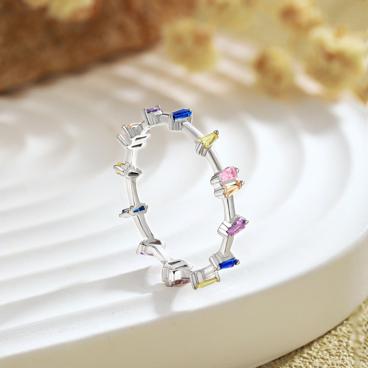 [Love's Uplift]Unique Trapezoid Cut Daily Ring