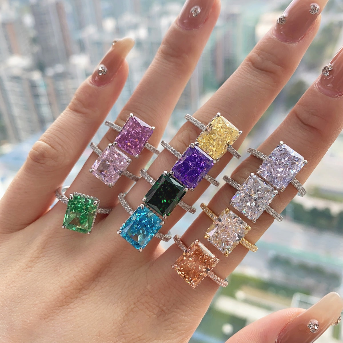 [Love's Uplift]4.0 Carat Luxurious Engagement Ring