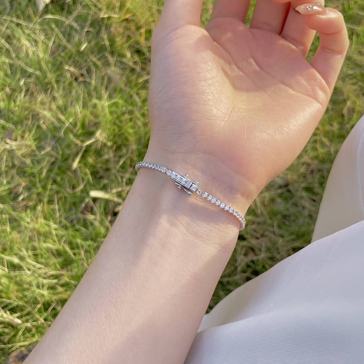 [Love's Uplift]Radiant Colorful Round Cut Party Bracelet