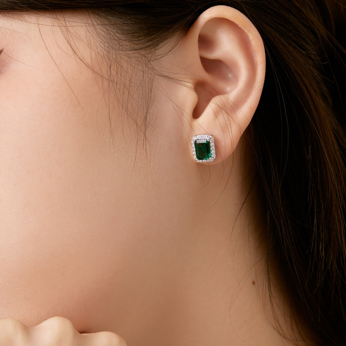 [Love's Uplift]Luxurious Dainty Emerald Cut Banquet Earrings