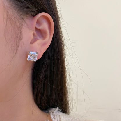 [Love's Uplift]Delicate Square Shape Earrings