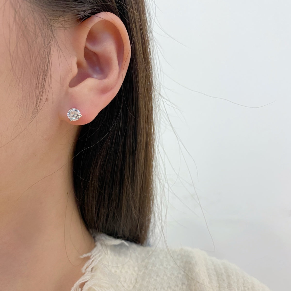 [Love's Uplift]Dainty Round Shape Earrings