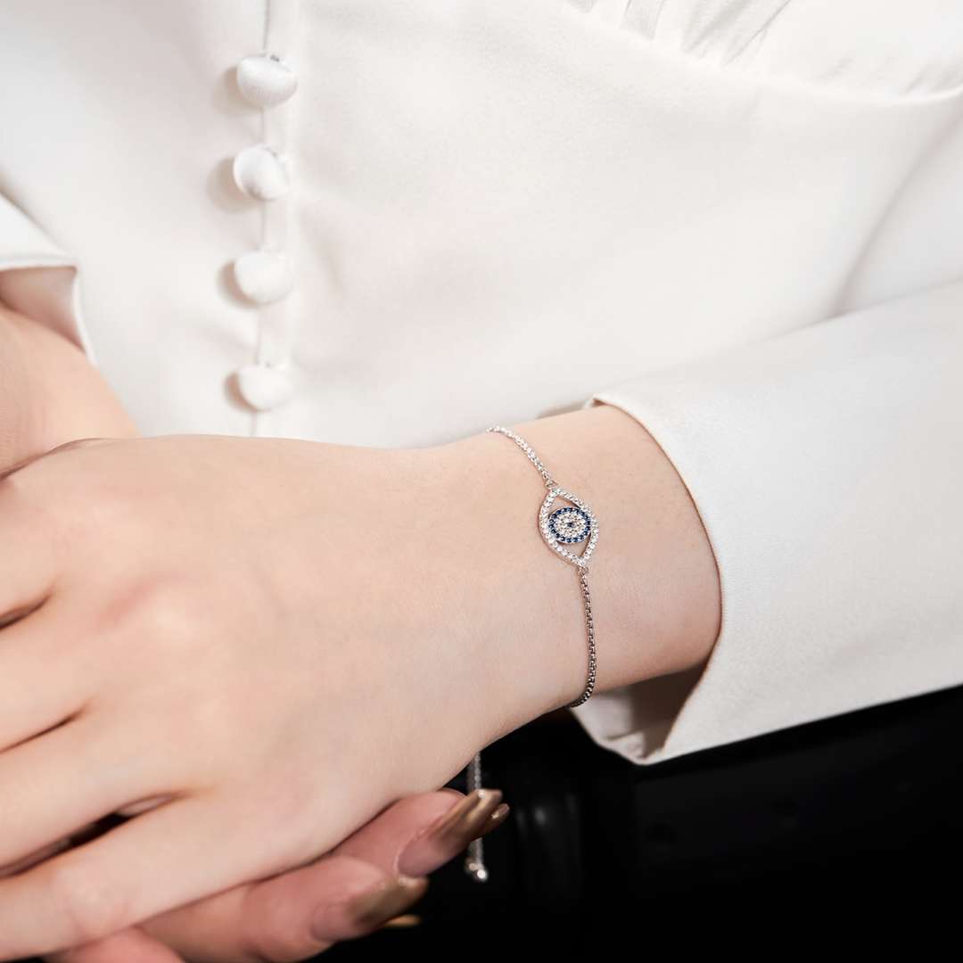 [Love's Uplift]Dazzling Eye Shape Necklace
