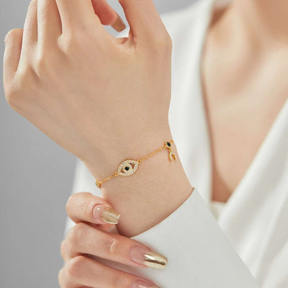 [Love's Uplift]Dainty Eye Shape Necklace
