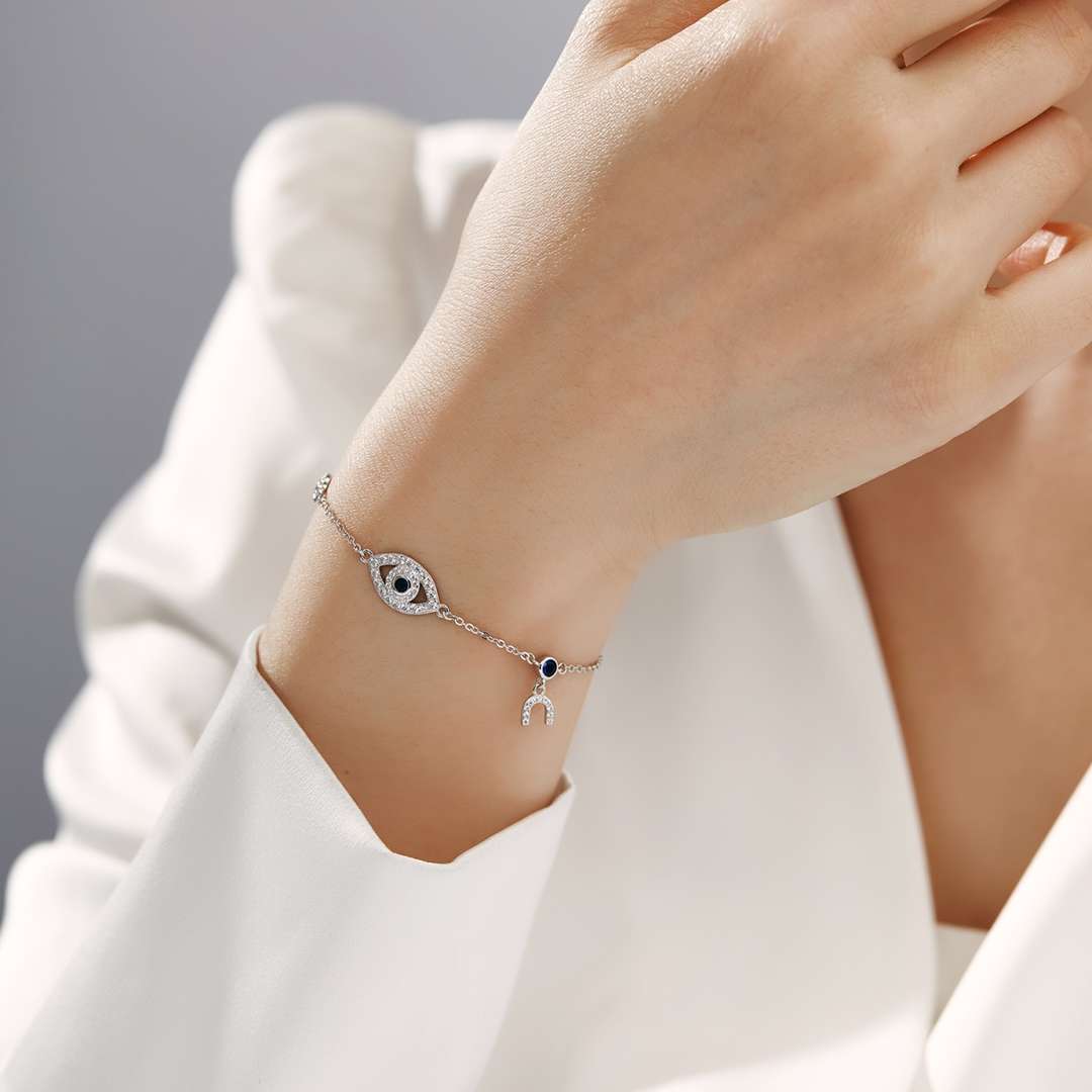 [Love's Uplift]Dainty Eye Shape Necklace