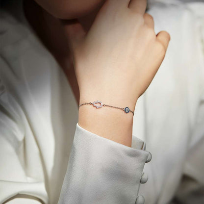 [Love's Uplift]Gost Shape & Round Shape Necklace
