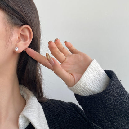 [Love's Uplift]Oval Classic Dignified Elegant Earrings
