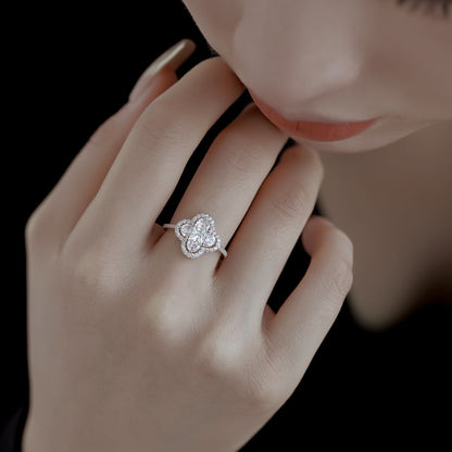 [Love's Uplift]Luxurious Eternity Flower Shape Banquet Ring
