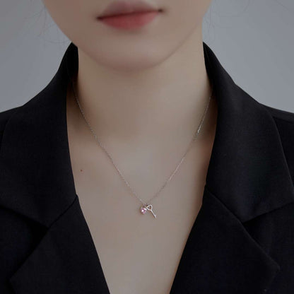 [Love's Uplift]Unique Heart Shape Key Pendent Necklace
