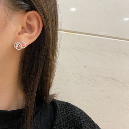 [Love's Uplift]Exquisite Butterfly Shape Earrings