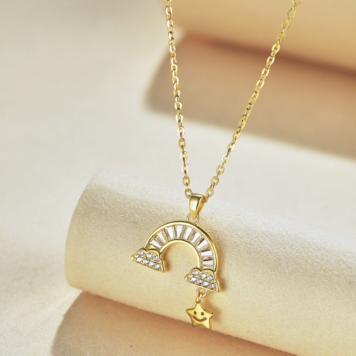[Love's Uplift]Unique Rainbow Star Necklace