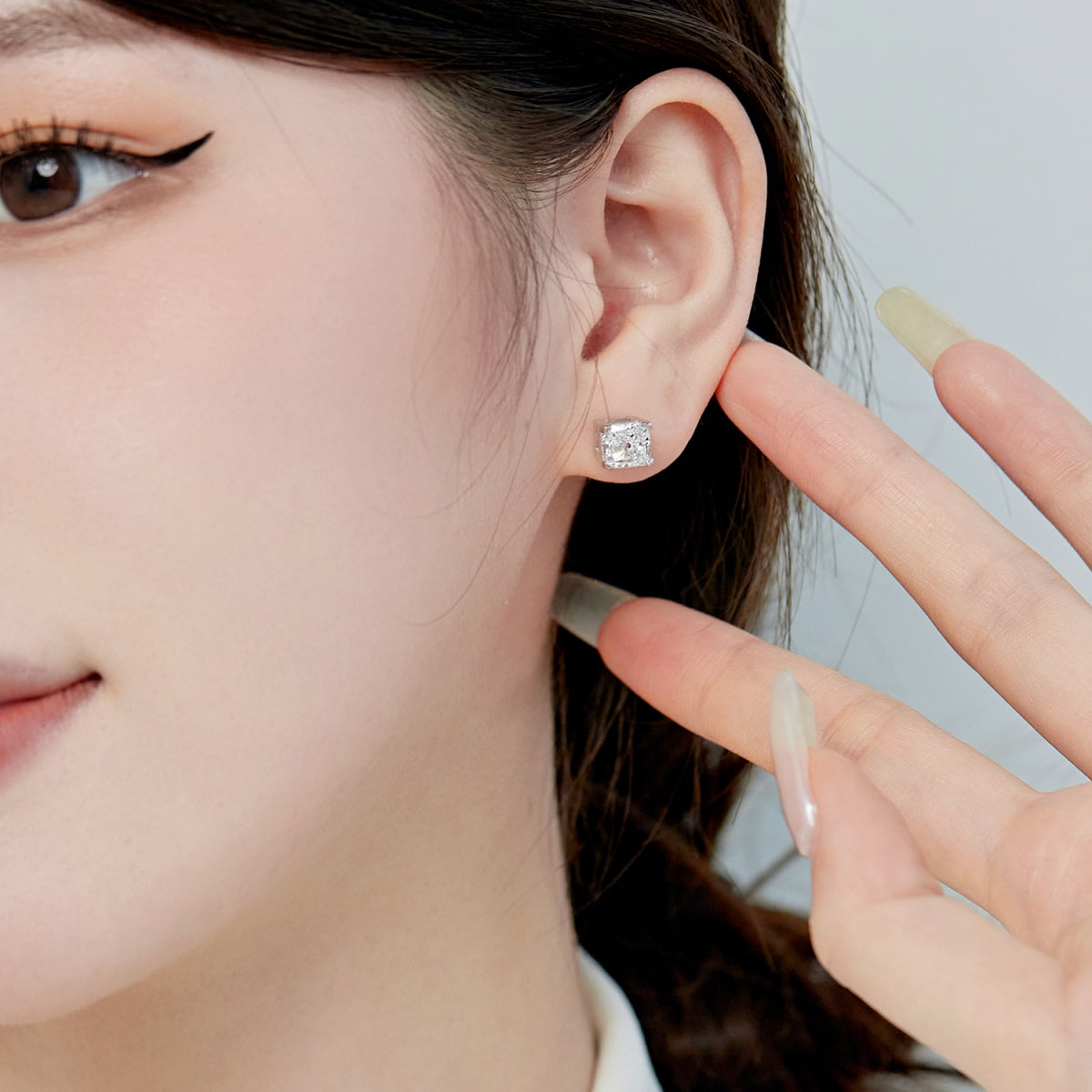 [Love's Uplift]1.0 Carat Radiant Princess Cut Wedding Earrings