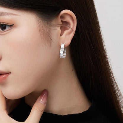 [Love's Uplift]Radiant Heart Cutout Earrings