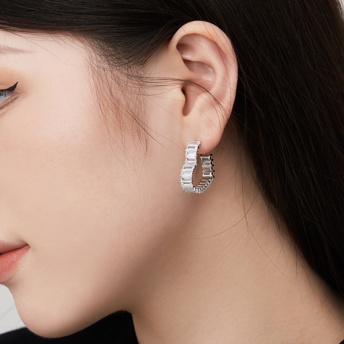[Love's Uplift]Radiant Heart Cutout Earrings
