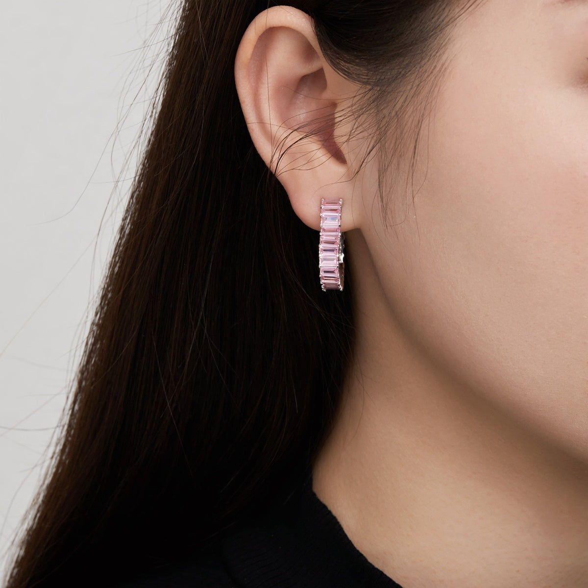 [Love's Uplift]Radiant Heart Cutout Earrings