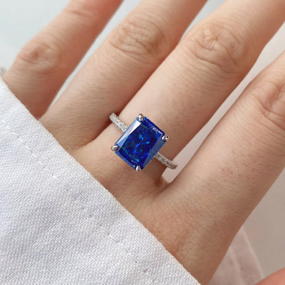 [Love's Uplift]4.0 Carat Luxurious Engagement Ring