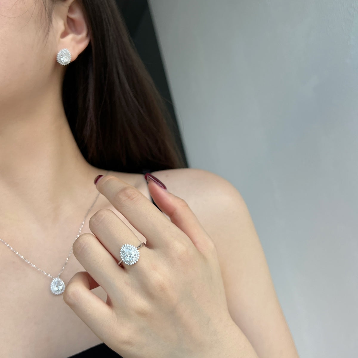 [Love's Uplift]Delicate Gorgeous Pear Cut Daily Earrings
