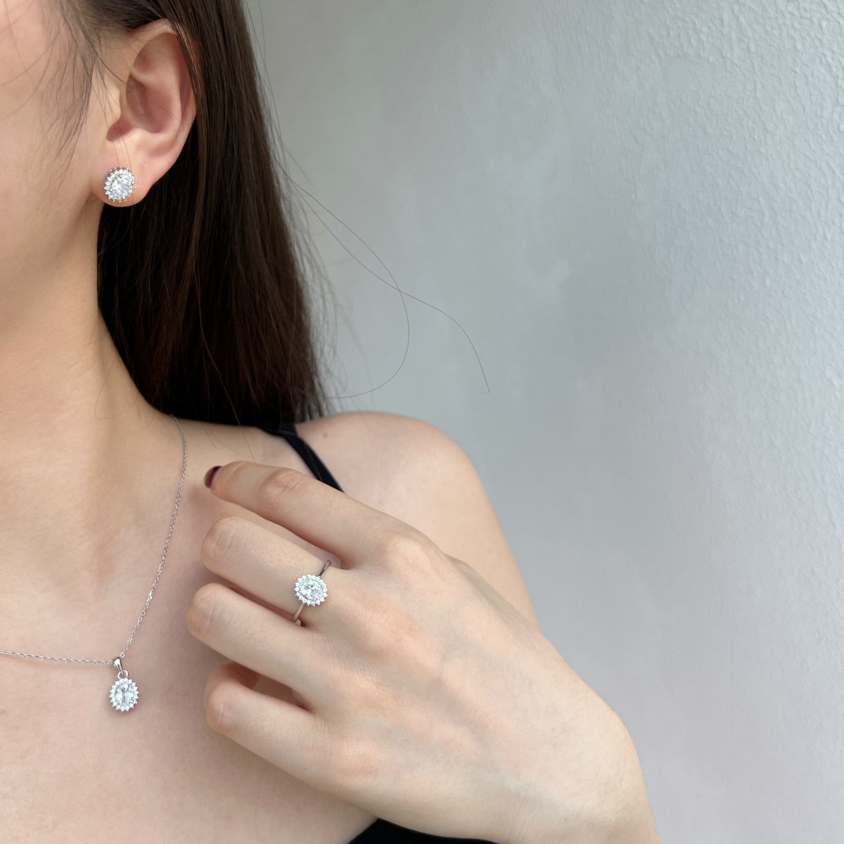 [Love's Uplift]Delicate Radiant Oval Cut Daily Earrings