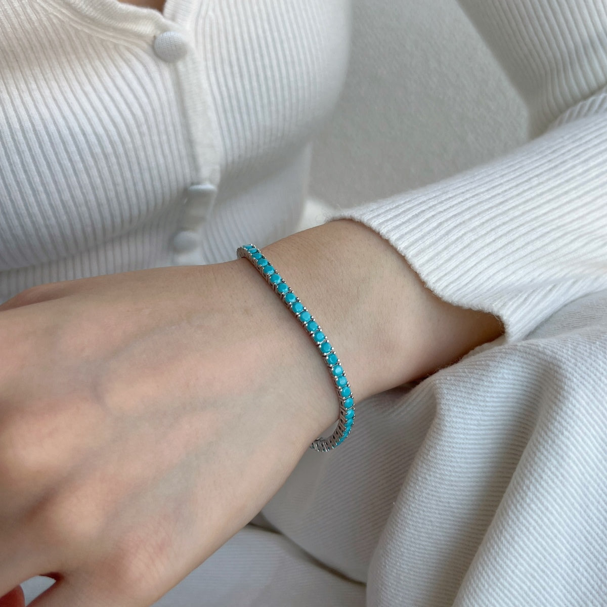 [Love's Uplift]Dainty Charming Round Cut Tennis Bracelet