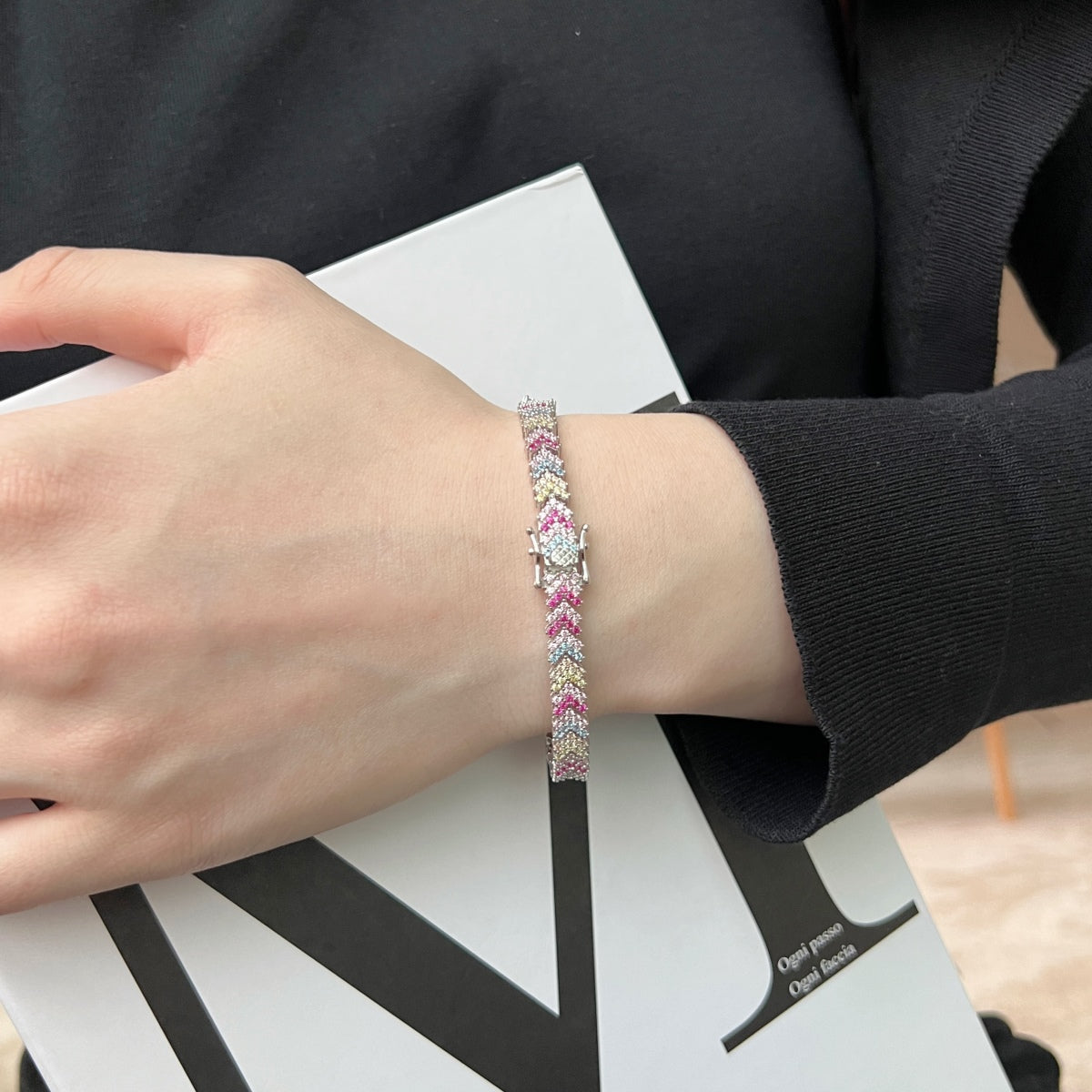 [Love's Uplift]Ornate Sparkling Round Cut Party Bracelet