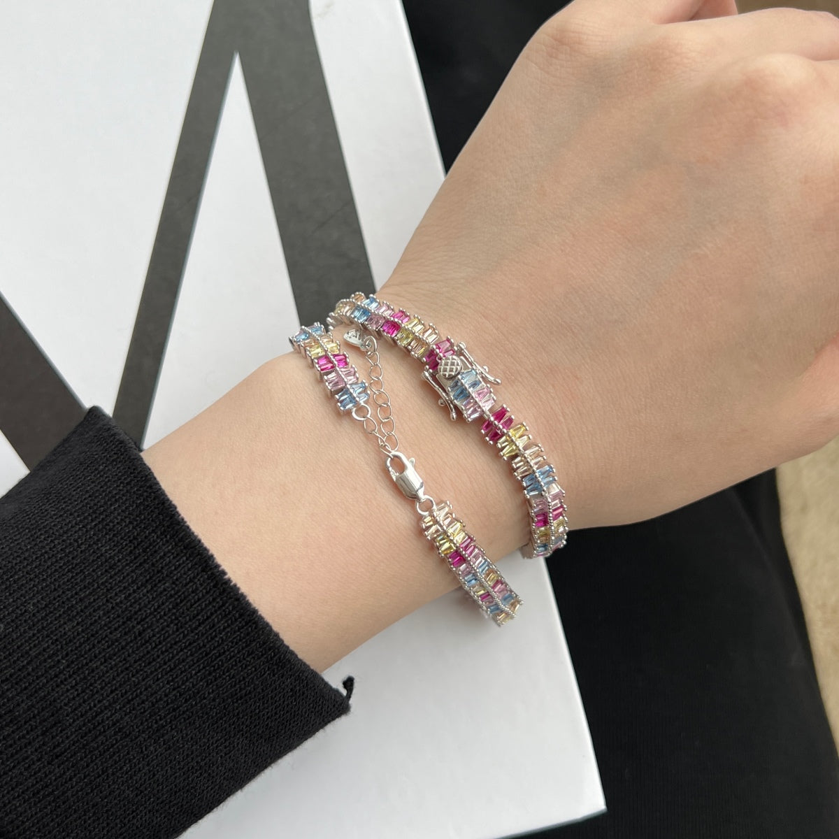 [Love's Uplift]Sparkling Exquisite Multi Cut Party Bracelet