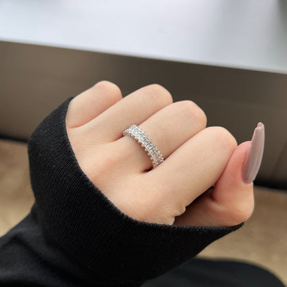 [Love's Uplift]Splashy Ornate Emerald Cut Cocktail Ring