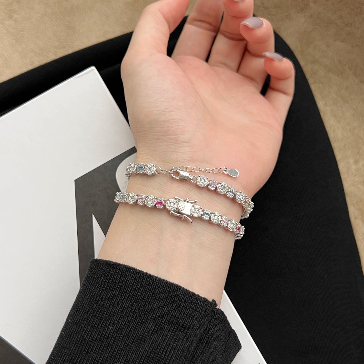 [Love's Uplift]Dazzling Radiant Multi Cut Daily Bracelet