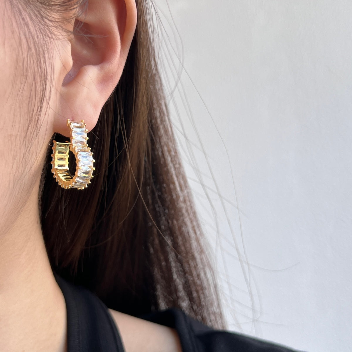 [Love's Uplift]Radiant Heart Cutout Earrings