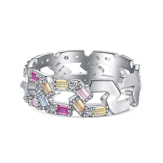 [Love's Uplift]Sparkling Vibrant Emerald Cut Daily Ring