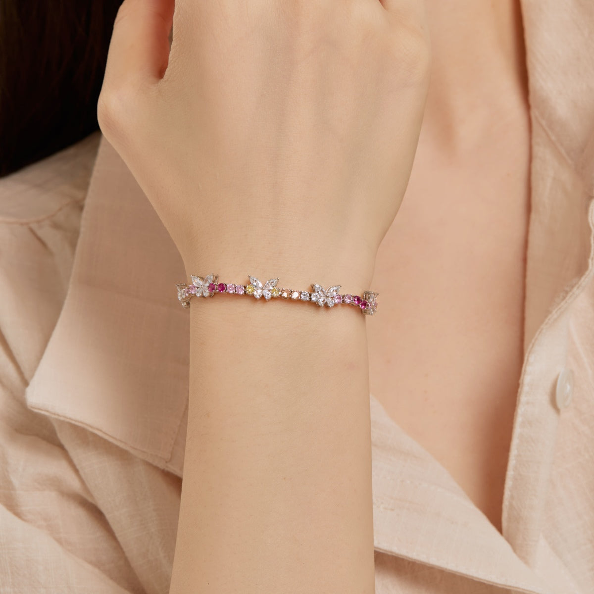 [Love's Uplift]Ornate Colorful Butterfly Shape Round Cut Daily Bracelet