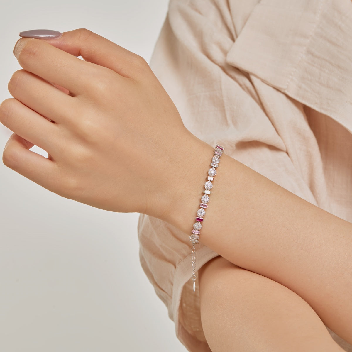 [Love's Uplift]Radiant Colorful Round Shape Daily Bracelet