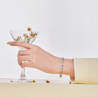 [Love's Uplift]Dazzling Radiant Multi Cut Daily Bracelet