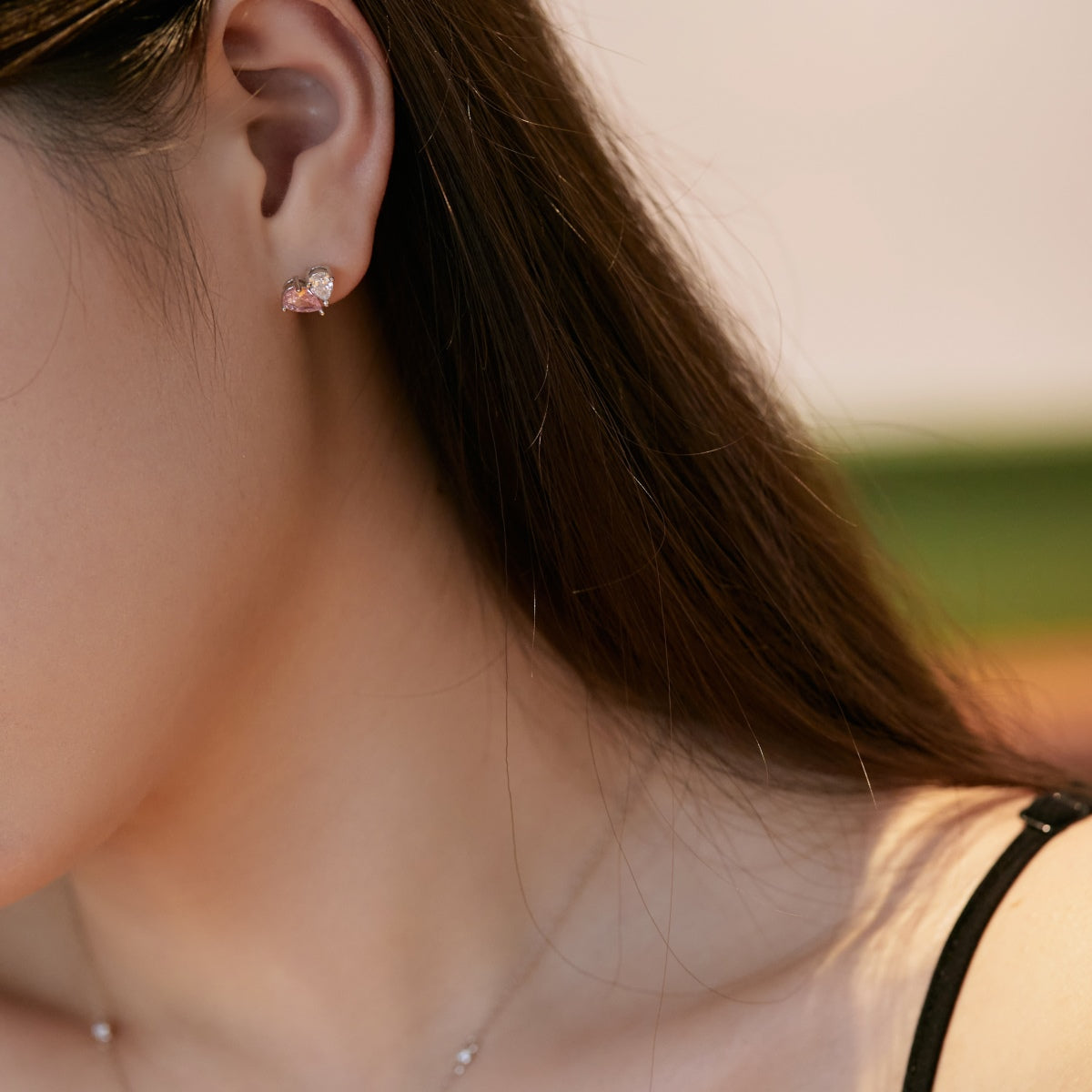 [Love's Uplift]Dazzling Elegant Heart Cut Lover Earrings