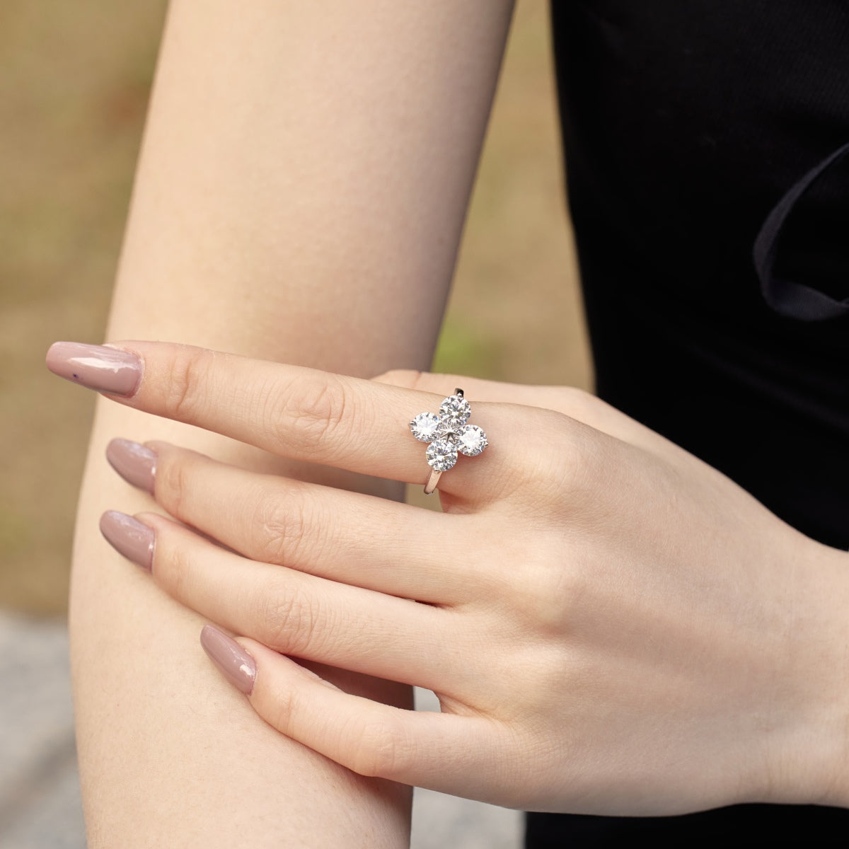 [Love's Uplift]Four-Leaf Clover Eight-Pointed Star Ring