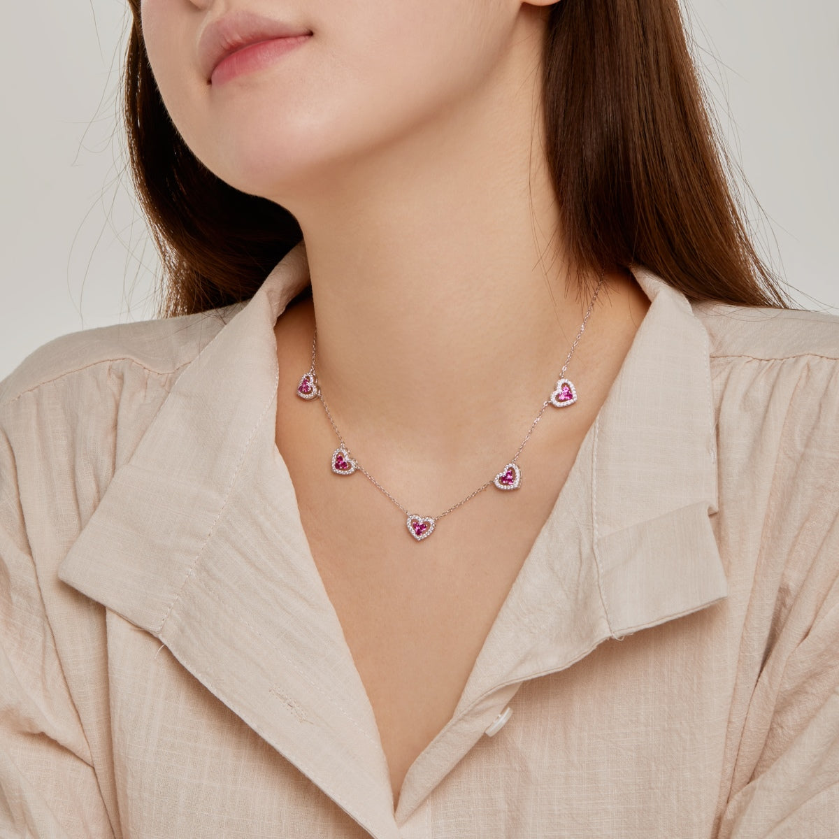 [Love's Uplift]Sparkling Five Heart Necklace