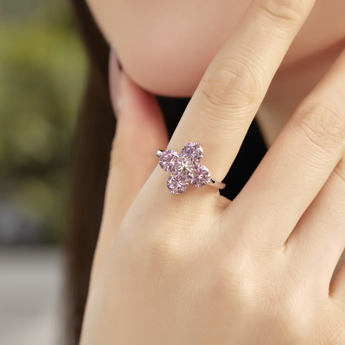 [Love's Uplift]Four-Leaf Clover Eight-Pointed Star Ring
